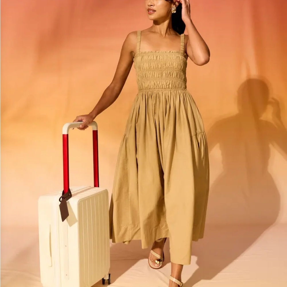 NWT Elegant Tan Maxi Dress